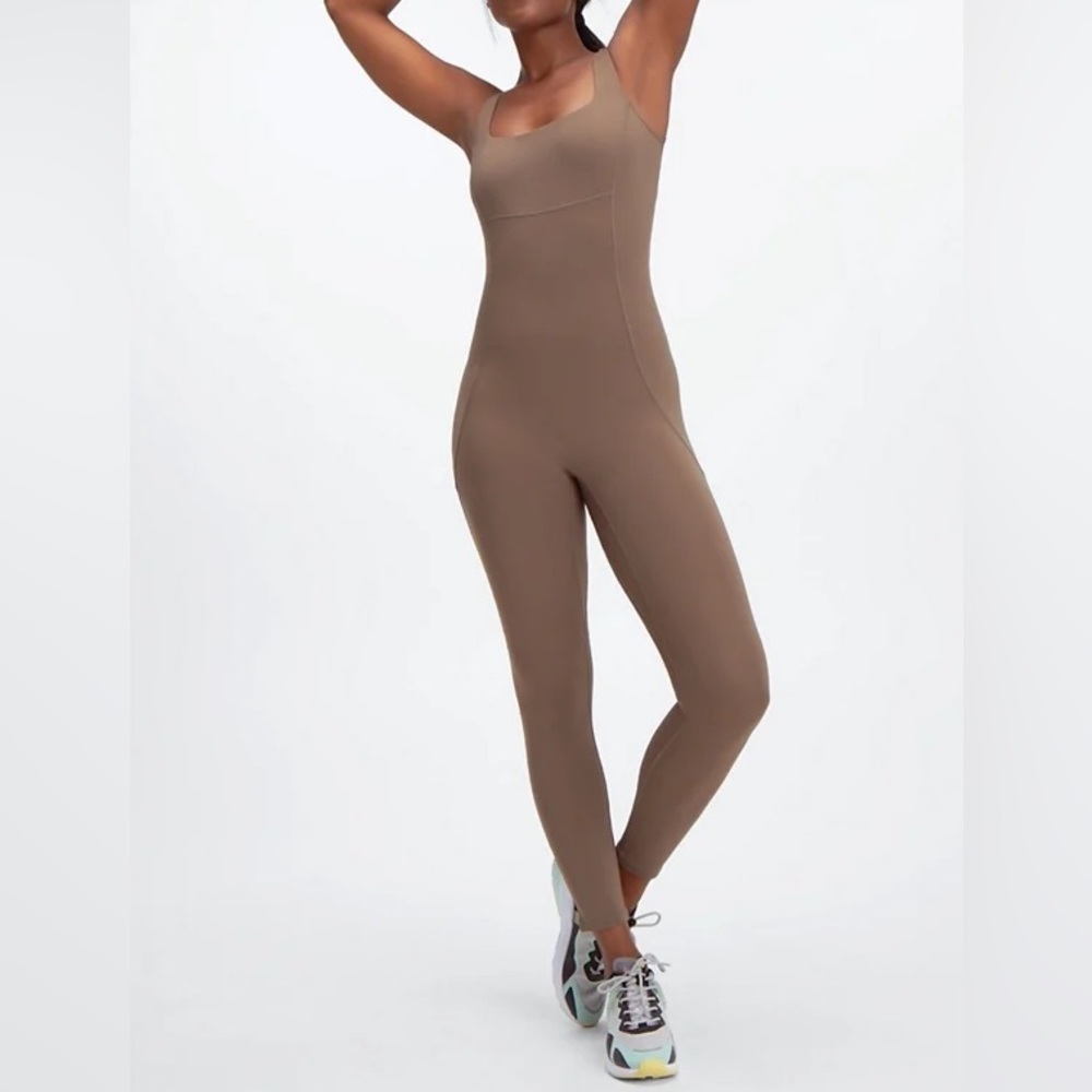 Tyra One Piece 7/8 (SOLD)